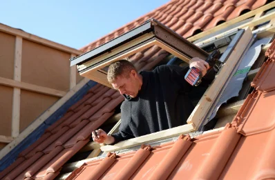 Pose de fenêtres de toit Velux à Meuvaines